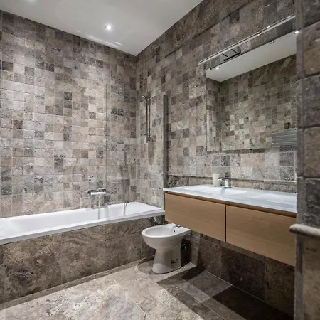 Apartment Front De Hyper Centre