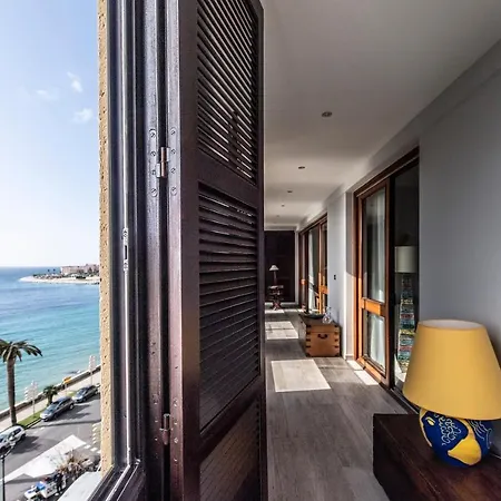 Front De Hyper Centre