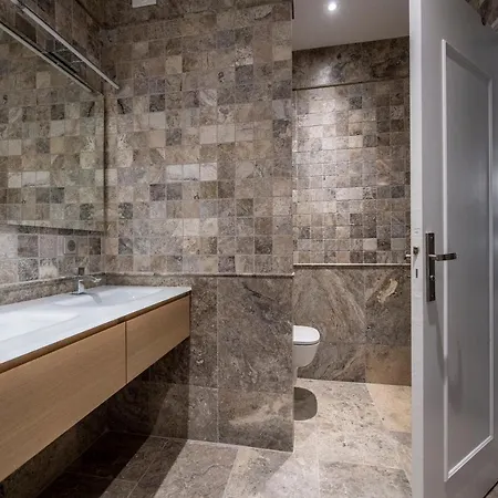 Front De Hyper Centre Apartment