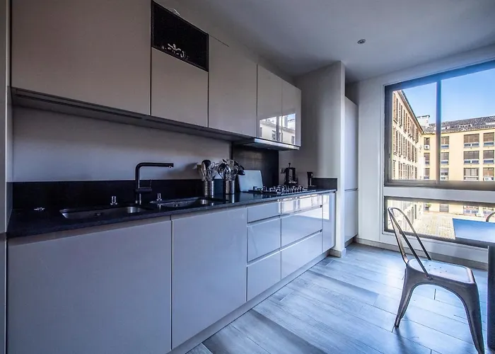 Front De Hyper Centre