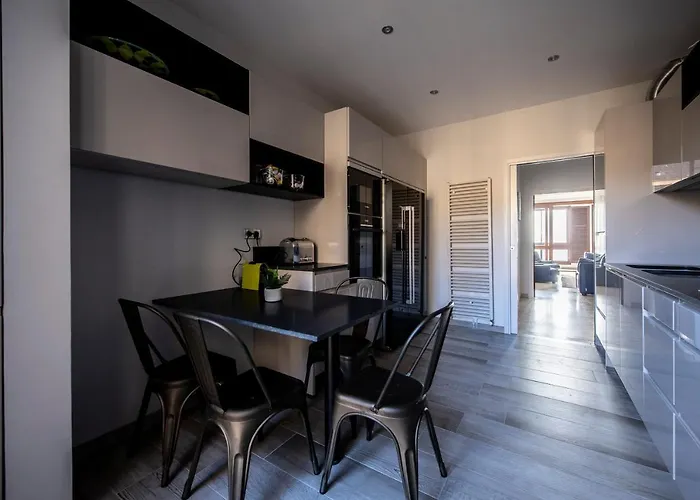 아파트 Front De Hyper Centre *